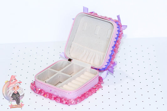 Small Forever Cake Jewelry Box